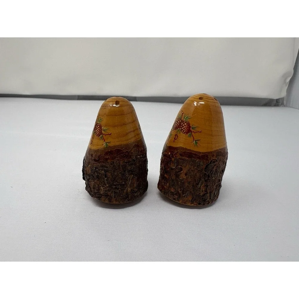 VTG Wooden Salt and Pepper Shakers Collector Set Wood Tree Bark Cheyenne Wyoming